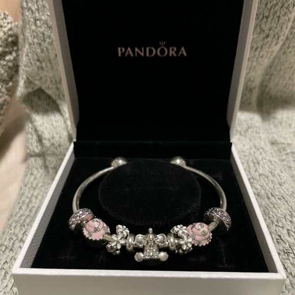 ♥️ EUC Pandora Elephant Cupcake Flower charm bracelet - Picture 9 of 9